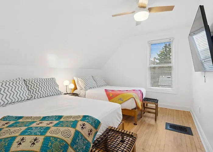 Giant 5br, Pool Table, 15 Min To Cubs & Mag Mile Hébergement de vacances Chicago