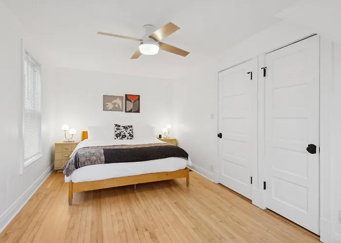 Giant 5br, Pool Table, 15 Min To Cubs & Mag Mile Hébergement de vacances Chicago